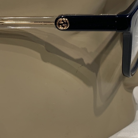 New Women’s Gucci Eyeglasses - Picture 4 of 8